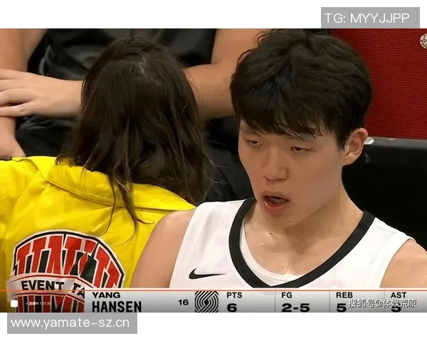 杨瀚森精彩表现前场抢板单手助攻乐福三分精准命中